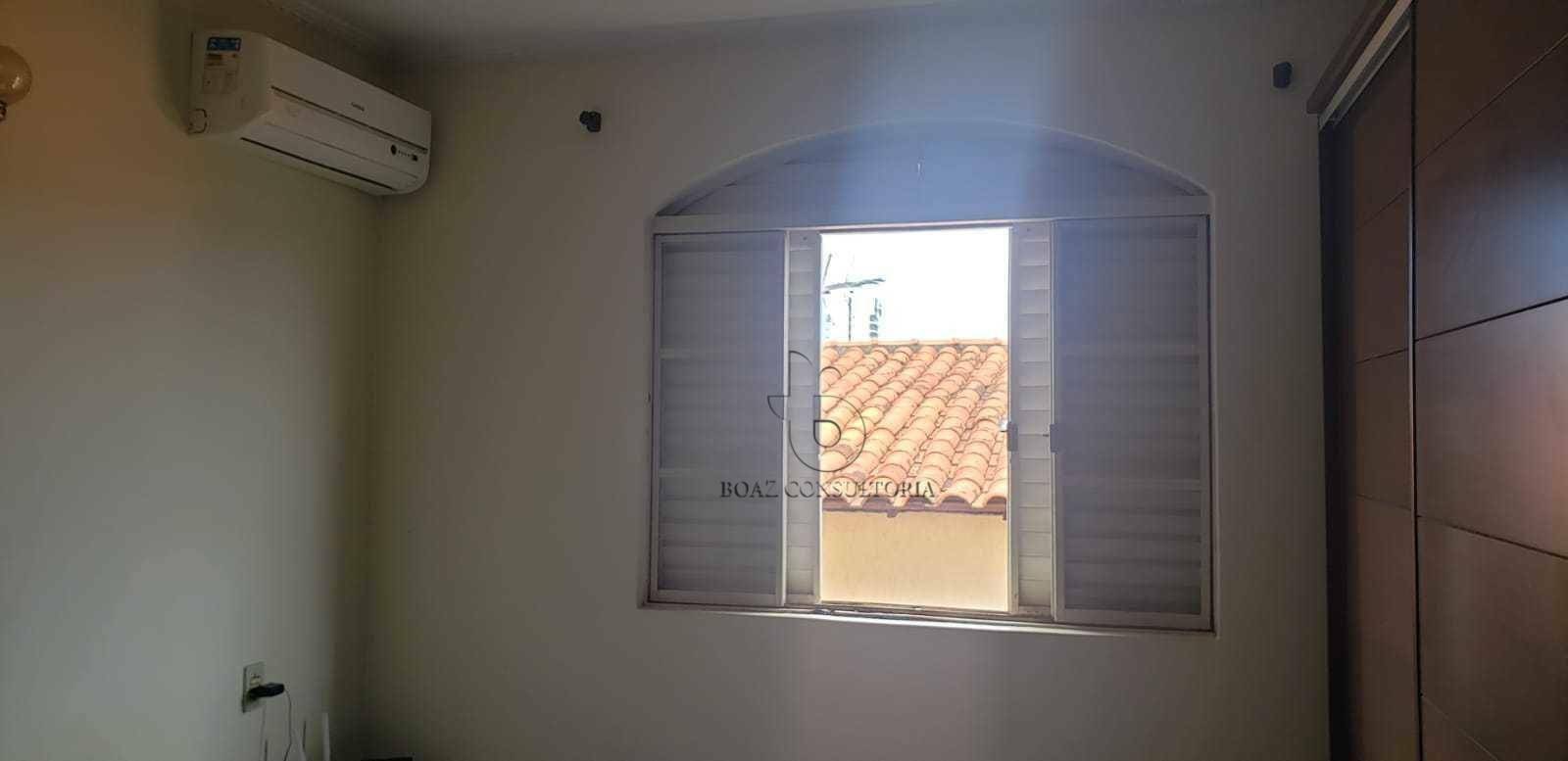 Casa à venda com 3 quartos, 150m² - Foto 9