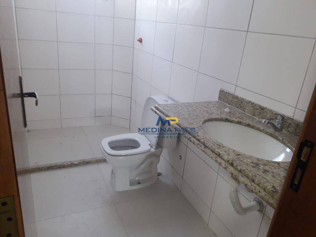 Casa à venda com 2 quartos, 112M2 - Foto 4