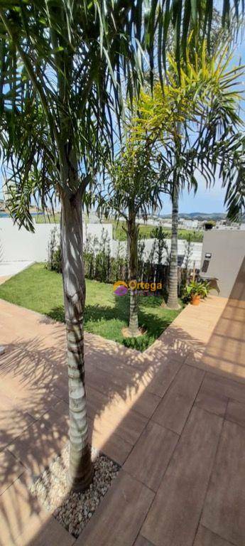 Casa de Condomínio à venda com 4 quartos, 336m² - Foto 16