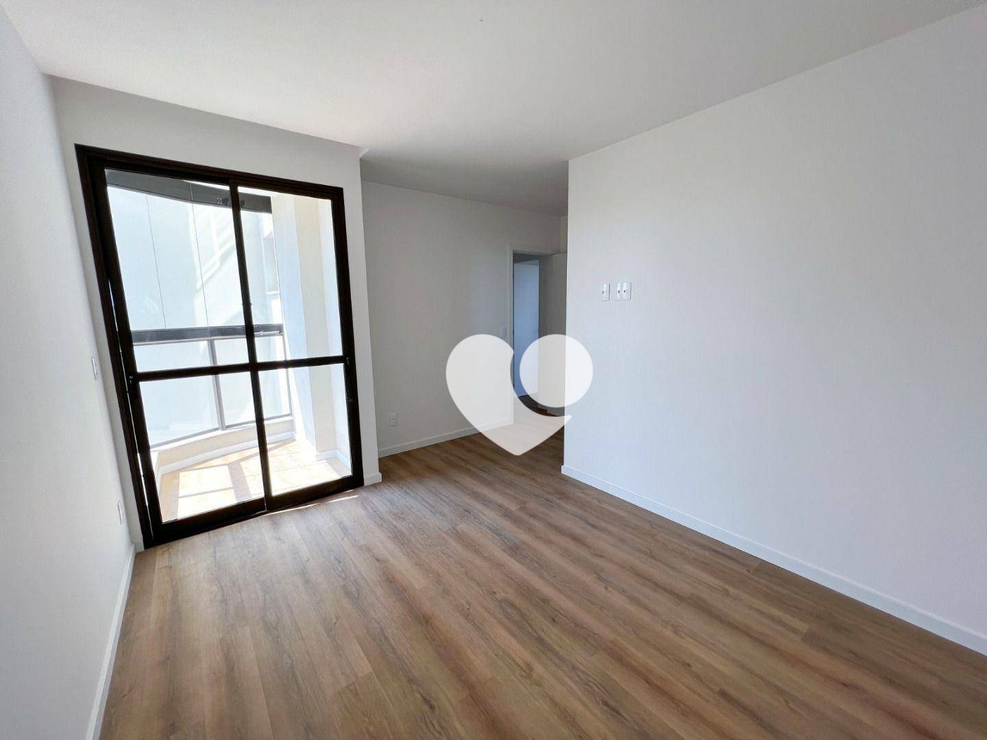 Apartamento à venda com 3 quartos, 135m² - Foto 12