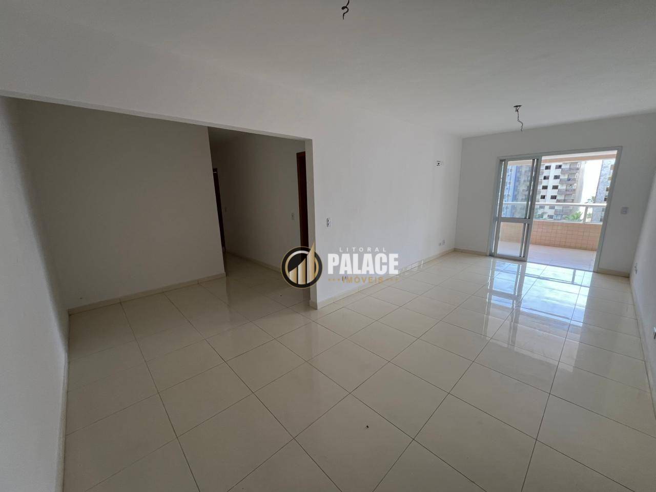 Apartamento à venda com 3 quartos, 118m² - Foto 3