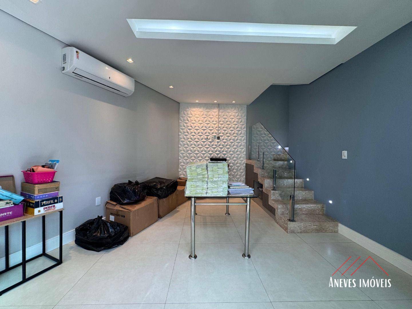 Casa de Condomínio à venda com 6 quartos, 390m² - Foto 32