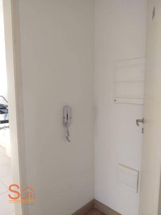 Apartamento à venda com 2 quartos, 67m² - Foto 9