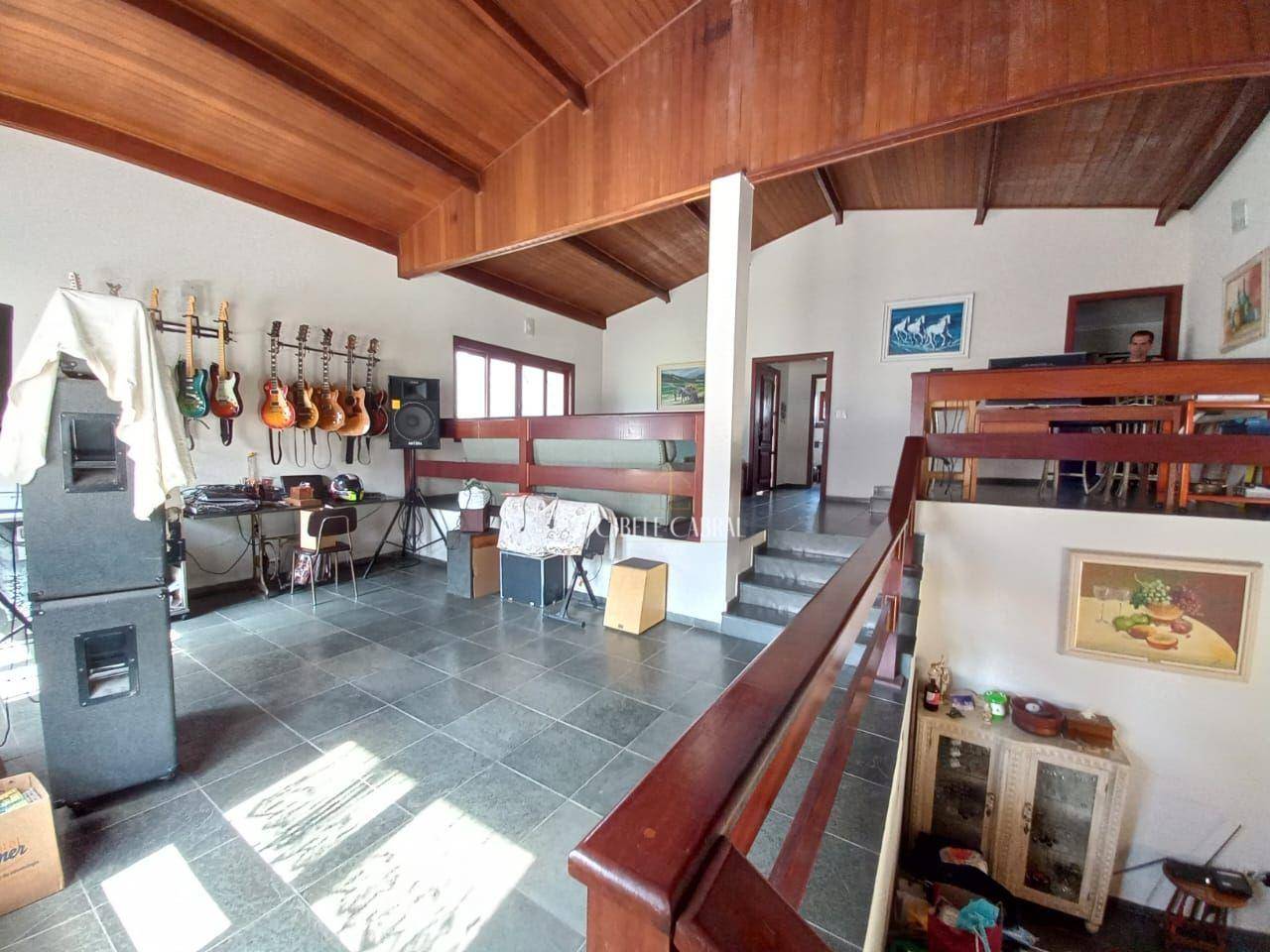 Casa de Condomínio à venda com 3 quartos, 420m² - Foto 11