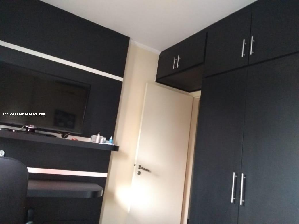 Apartamento à venda com 3 quartos, 130m² - Foto 13