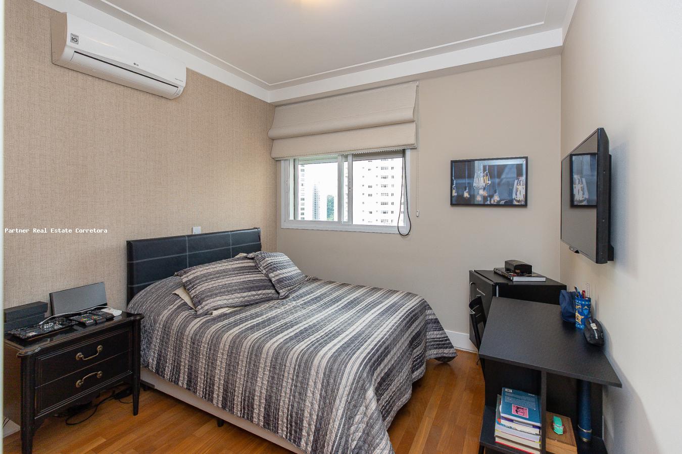 Apartamento à venda com 3 quartos, 235m² - Foto 44