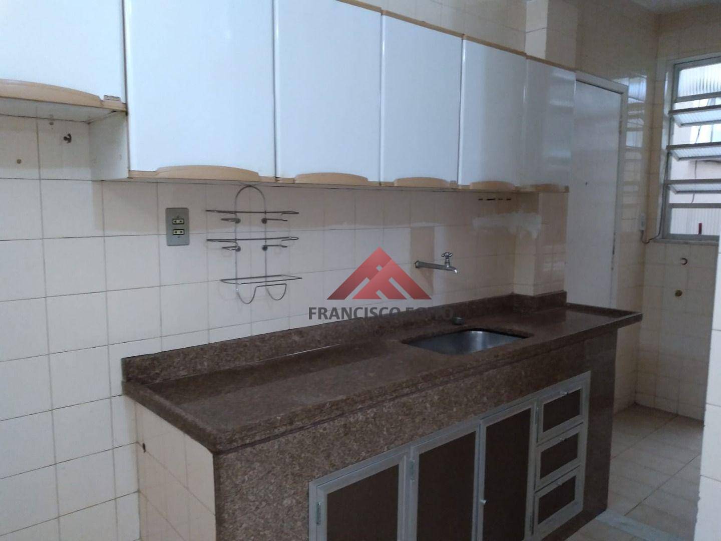 Apartamento à venda com 2 quartos, 76m² - Foto 8