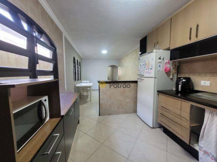 Sobrado à venda com 3 quartos, 225m² - Foto 15