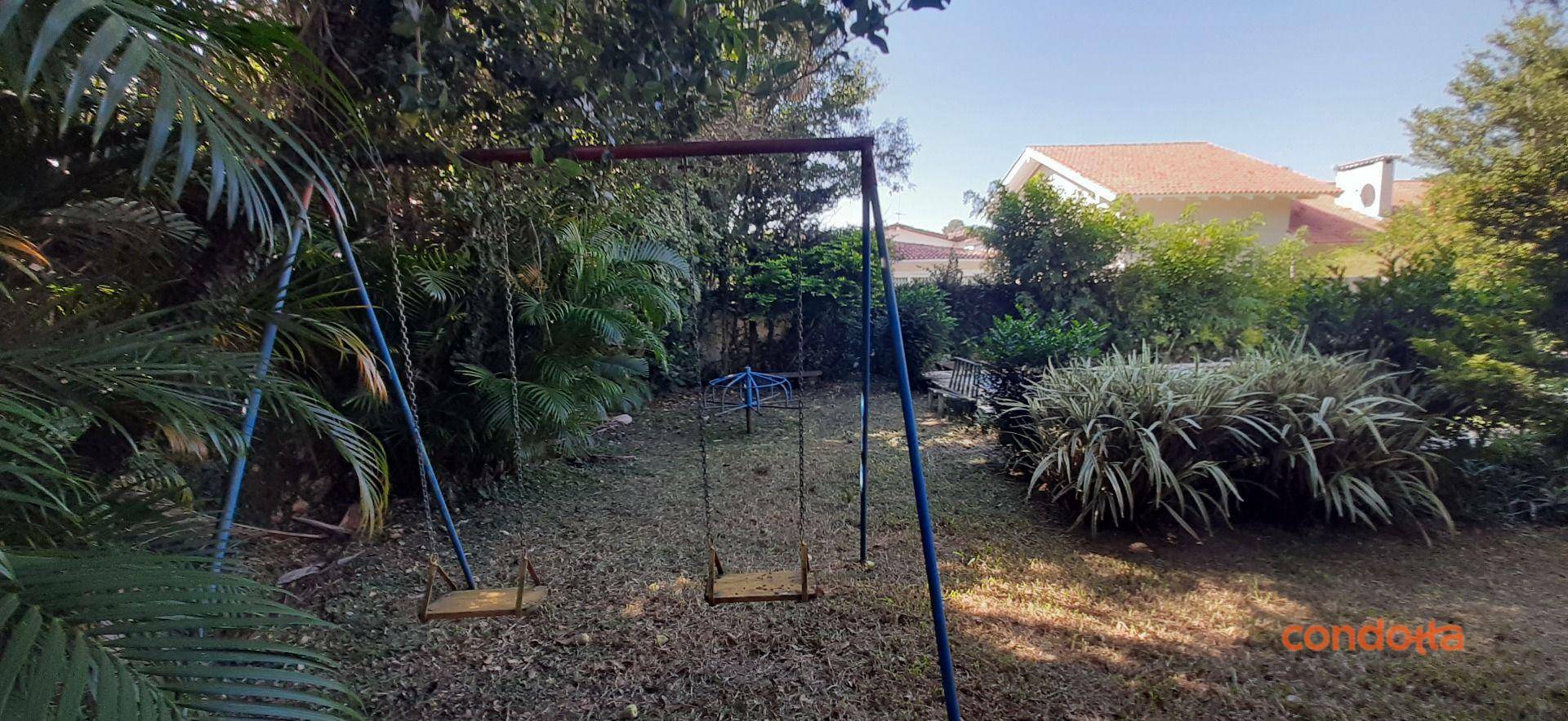 Casa para alugar com 4 quartos, 331m² - Foto 57