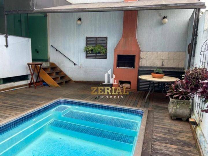 Sobrado à venda com 3 quartos, 292m² - Foto 1