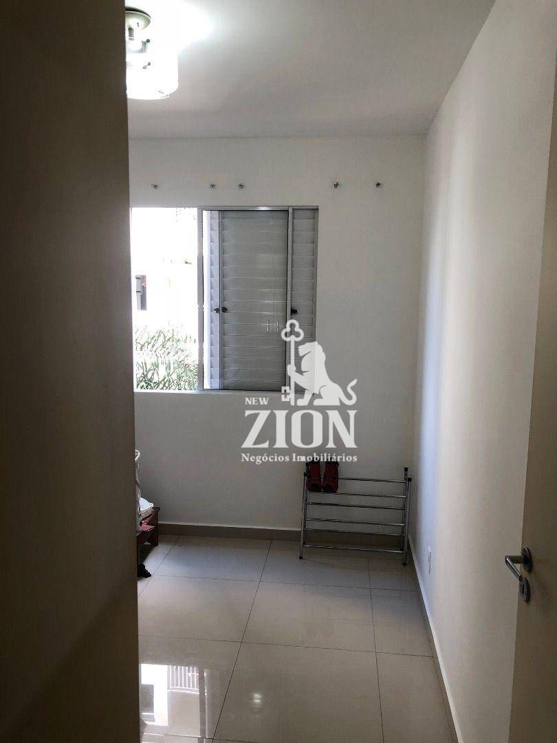 Apartamento à venda com 2 quartos, 62m² - Foto 5