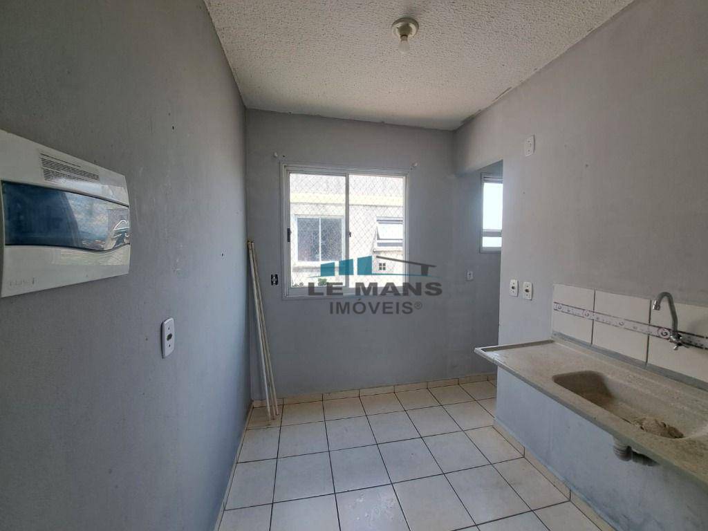 Apartamento à venda e aluguel com 2 quartos, 42m² - Foto 6