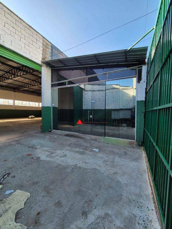 Depósito-Galpão-Armazém para alugar, 541m² - Foto 3