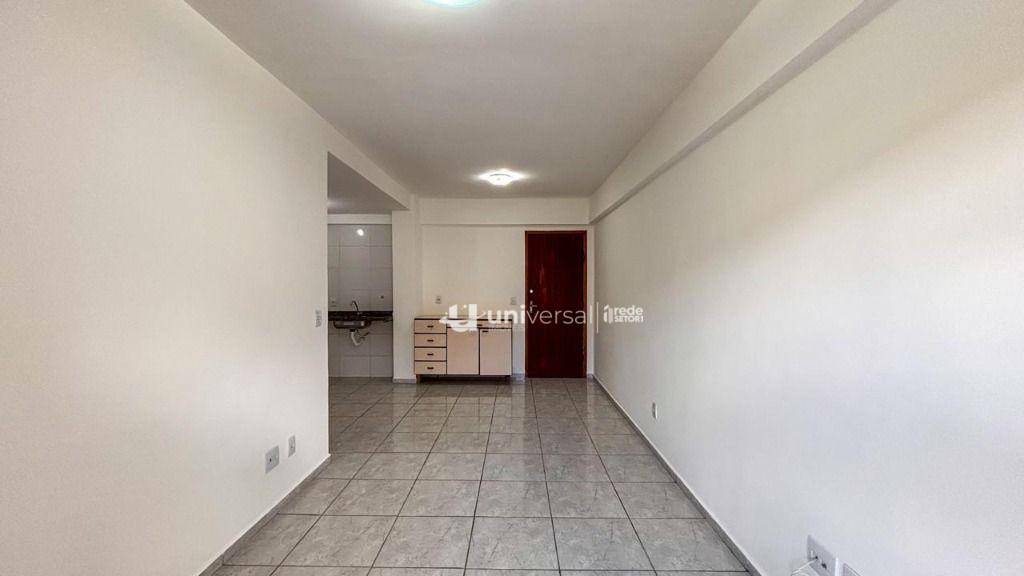 Apartamento para alugar com 2 quartos, 60m² - Foto 2