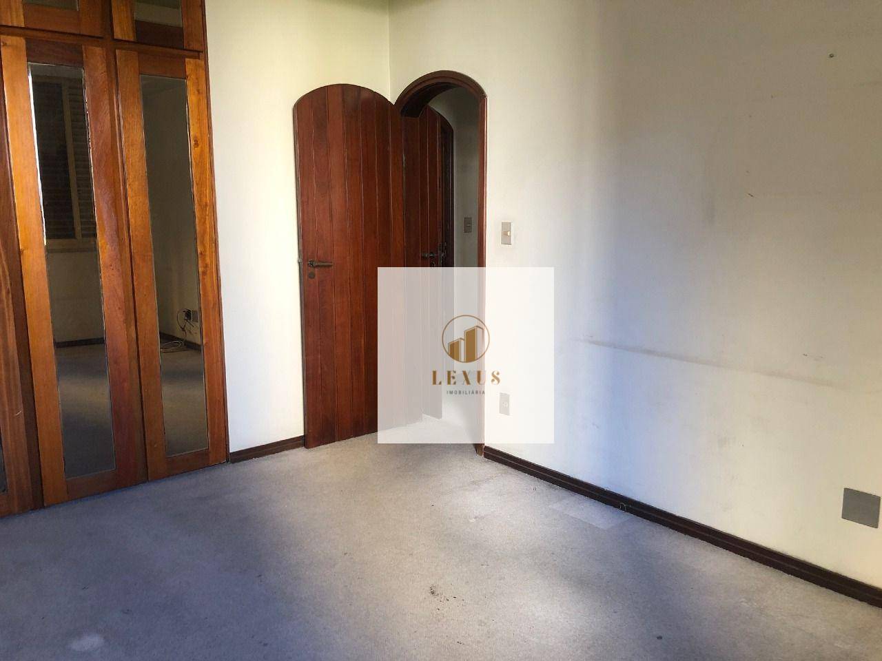 Apartamento à venda com 4 quartos, 273m² - Foto 8