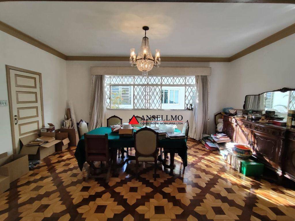 Casa para alugar com 3 quartos, 350m² - Foto 11