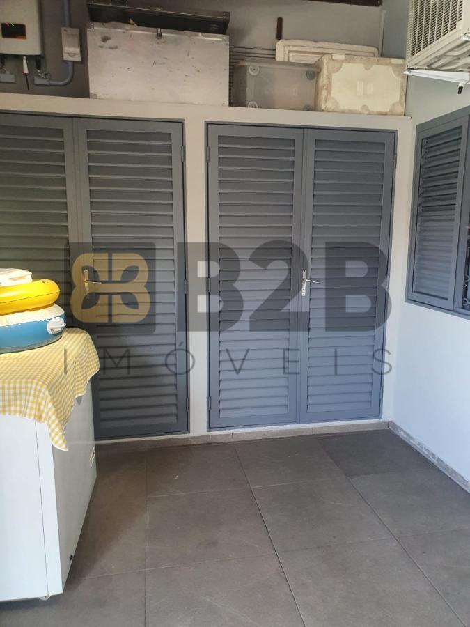 Casa à venda com 3 quartos, 181m² - Foto 19