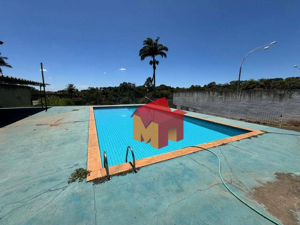 Chácara à venda com 4 quartos, 350m² - Foto 28