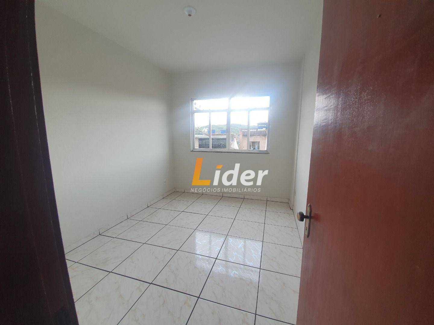 Apartamento para alugar com 3 quartos, 100m² - Foto 8