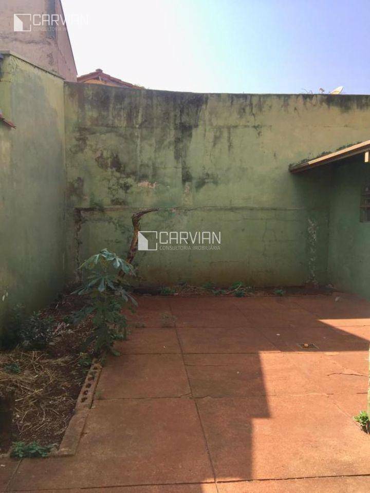 Casa à venda com 2 quartos, 70m² - Foto 24