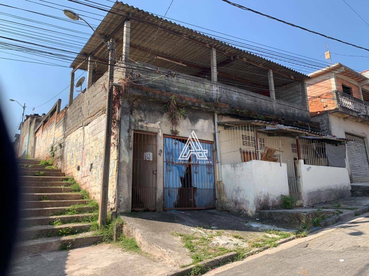 Casa à venda com 6 quartos, 200m² - Foto 5