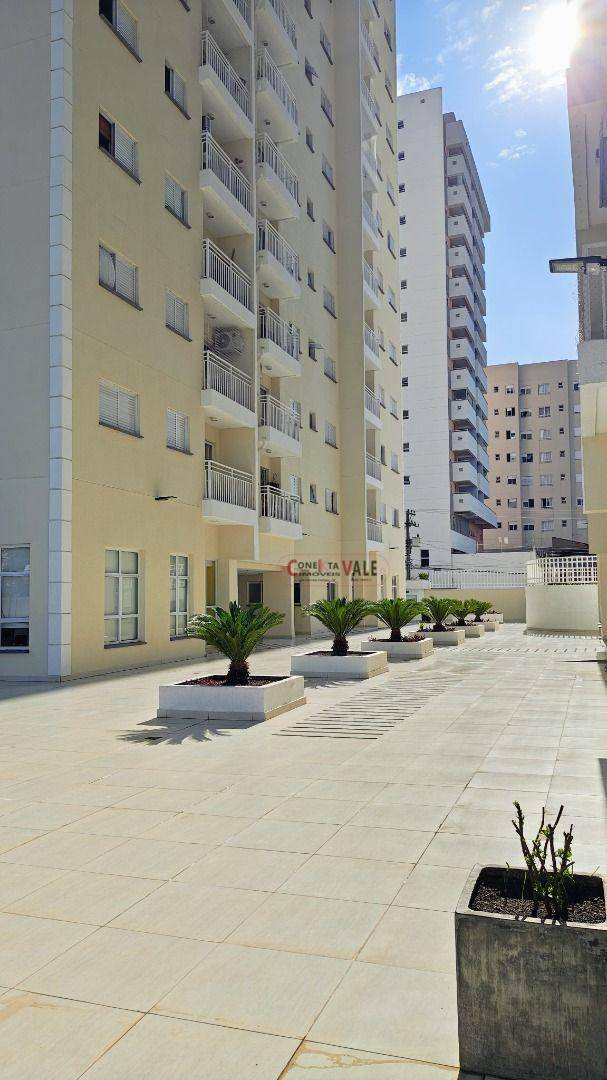 Apartamento à venda com 2 quartos, 68m² - Foto 28