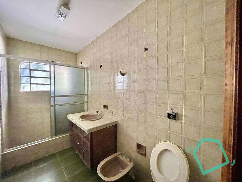 Casa à venda e aluguel com 4 quartos, 700m² - Foto 18