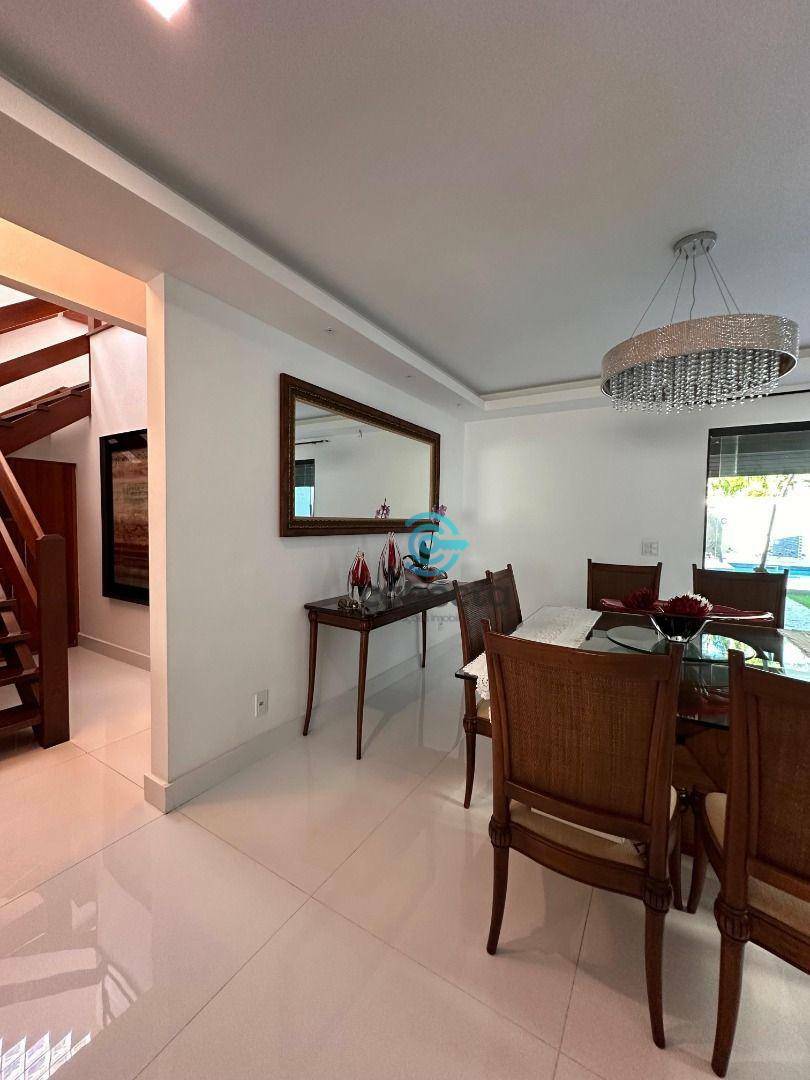 Casa de Condomínio à venda com 5 quartos, 462m² - Foto 7