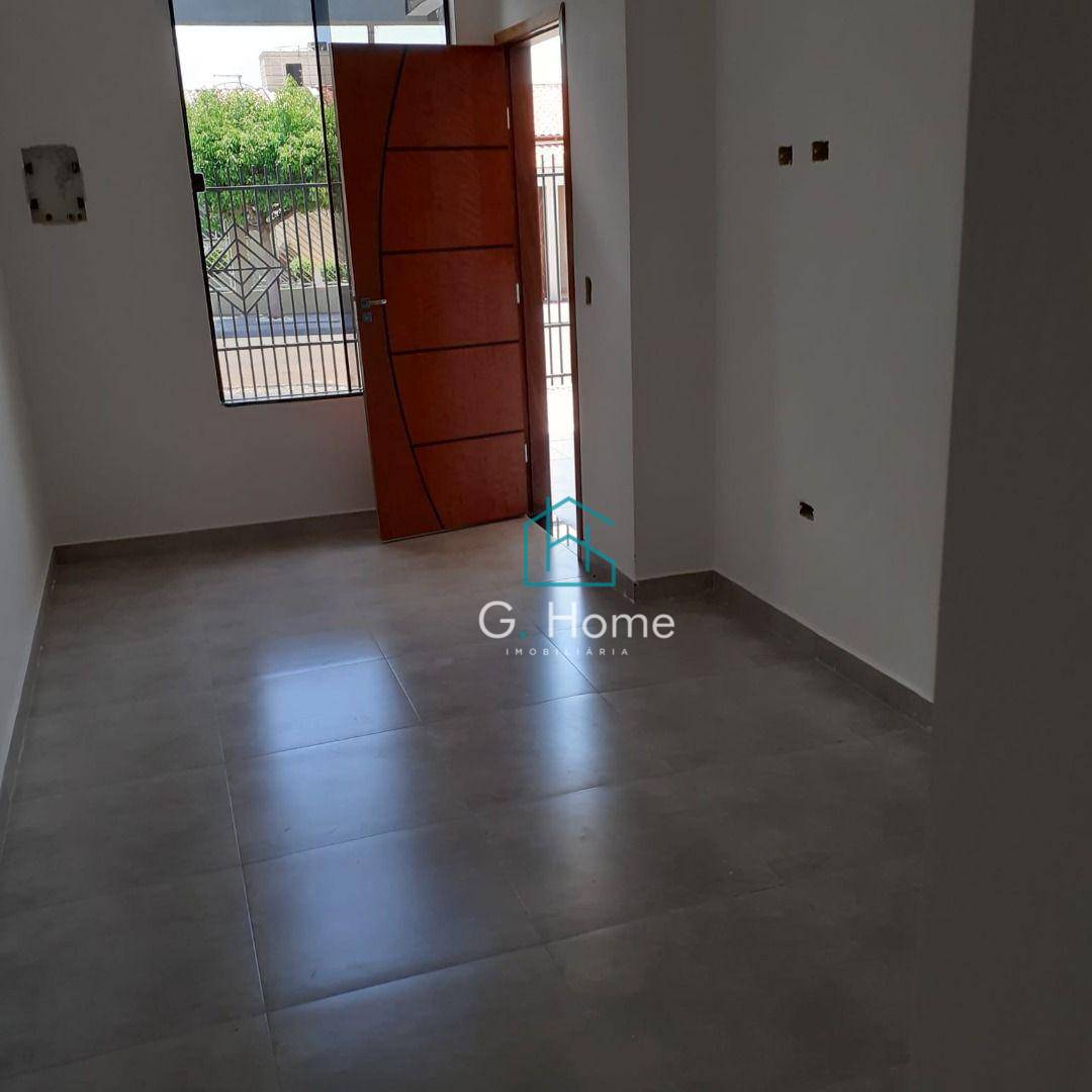 Casa à venda com 3 quartos, 82m² - Foto 3