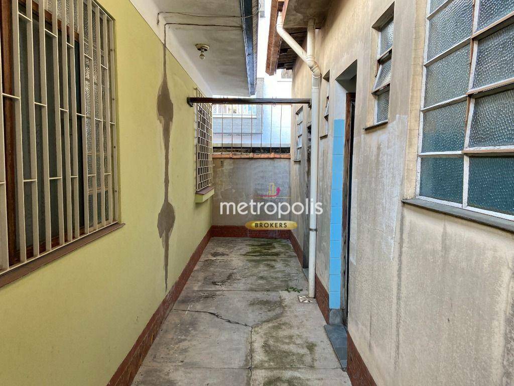 Casa à venda com 3 quartos, 258m² - Foto 37