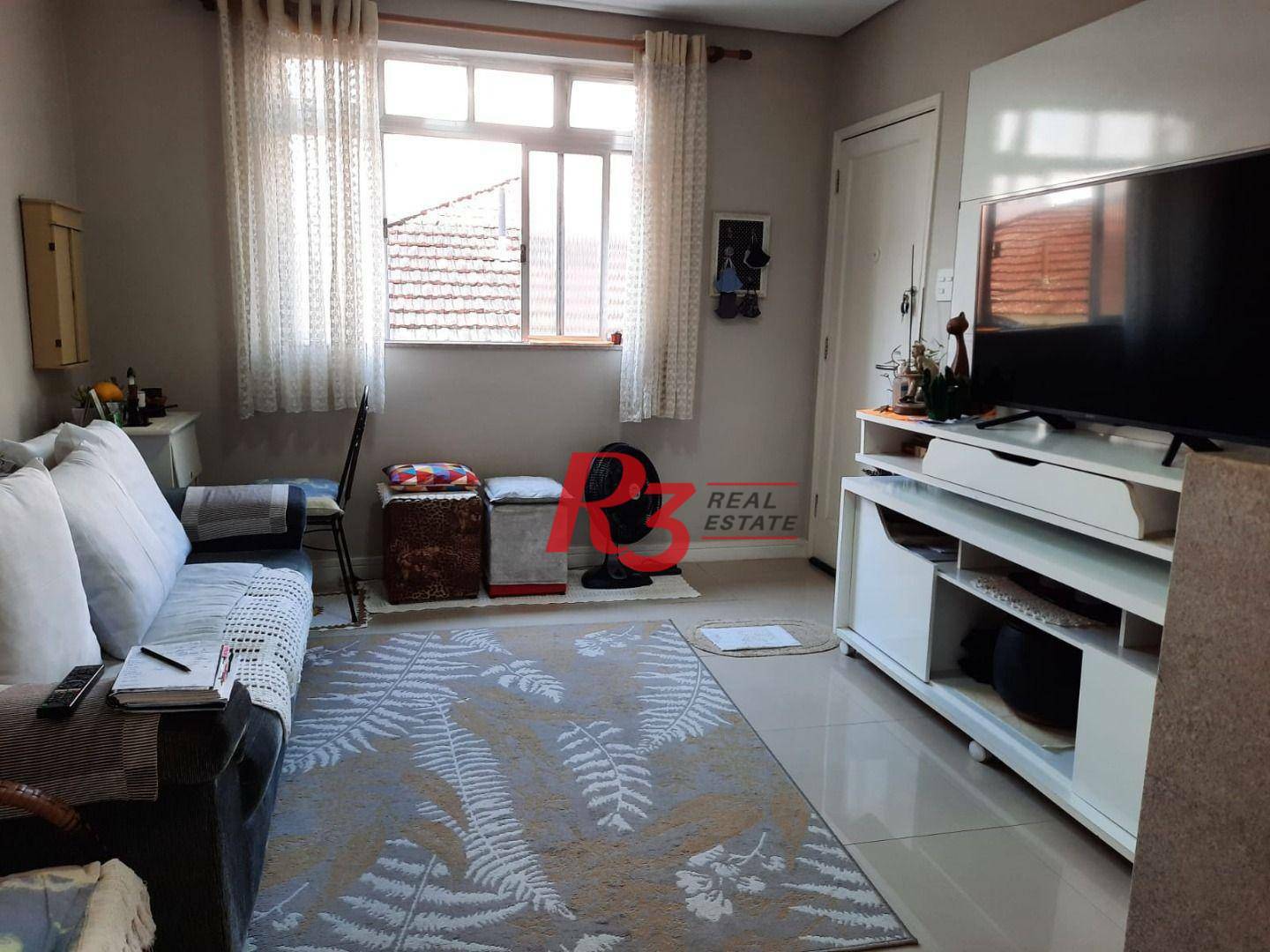 Apartamento à venda com 2 quartos, 70m² - Foto 1