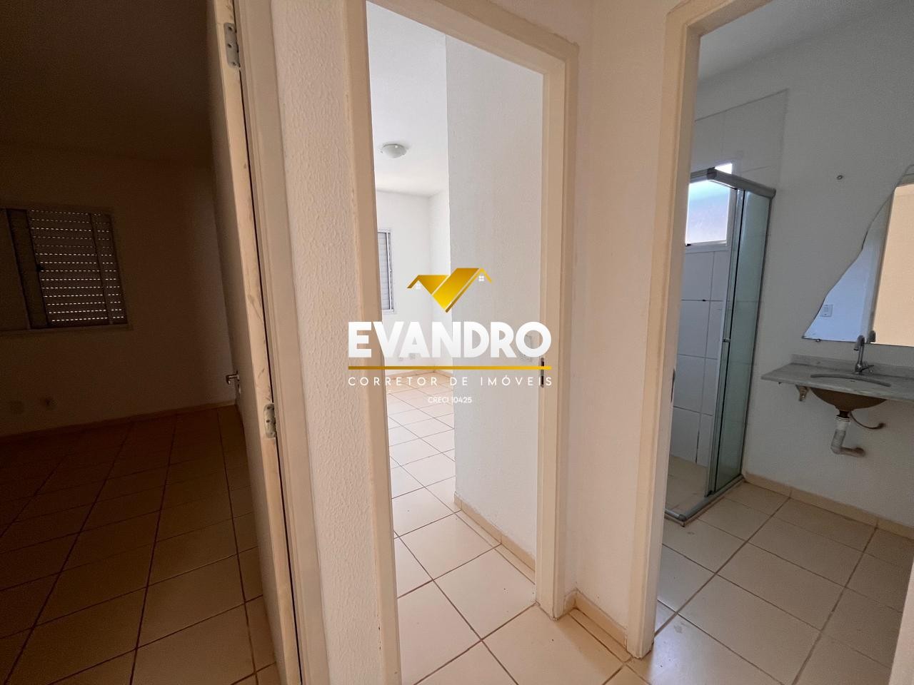 Casa de Condomínio à venda com 3 quartos, 198m² - Foto 3