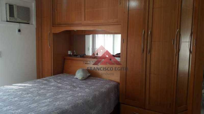 Apartamento à venda com 2 quartos, 90m² - Foto 9