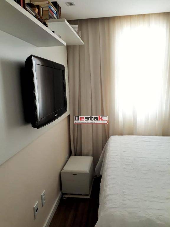 Apartamento à venda com 2 quartos, 44m² - Foto 16