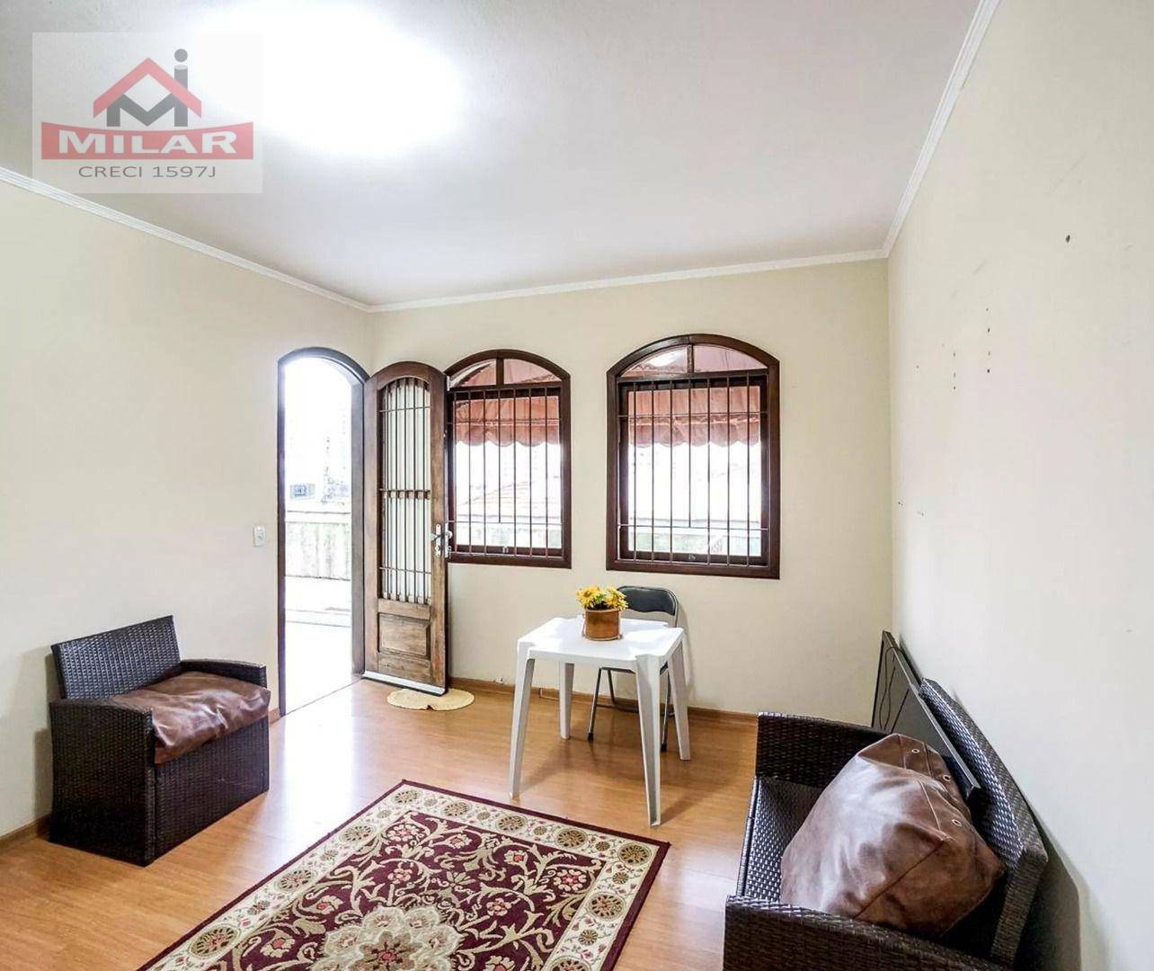 Casa para alugar com 4 quartos, 229M2 - Foto 4