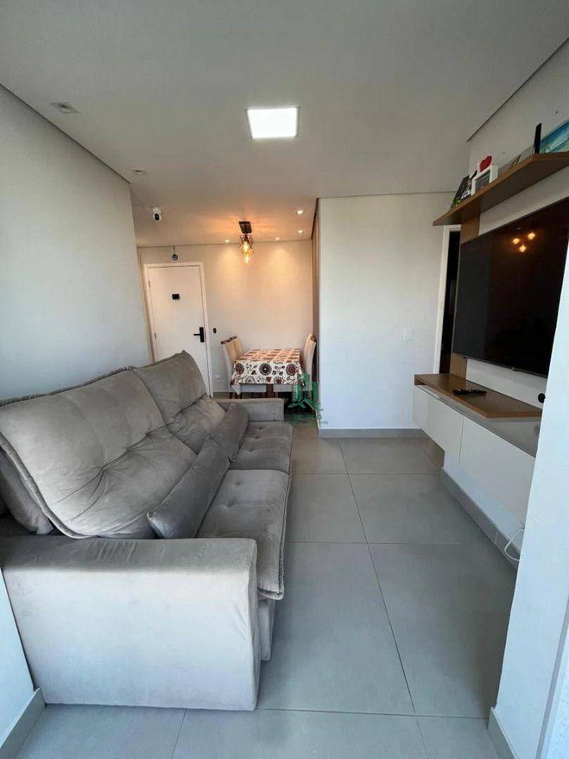 Apartamento à venda com 2 quartos, 43m² - Foto 1