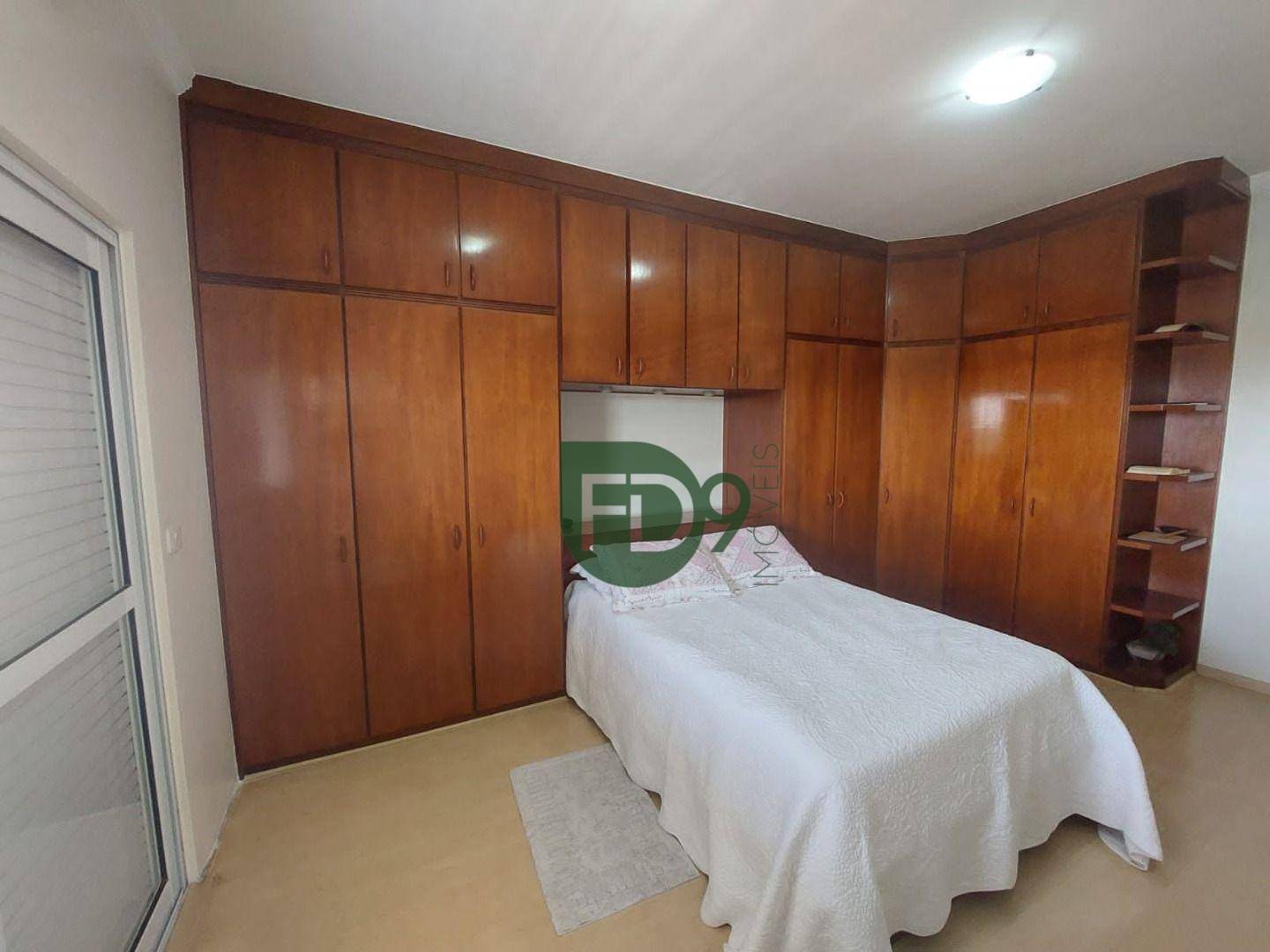 Casa à venda com 3 quartos, 267m² - Foto 22