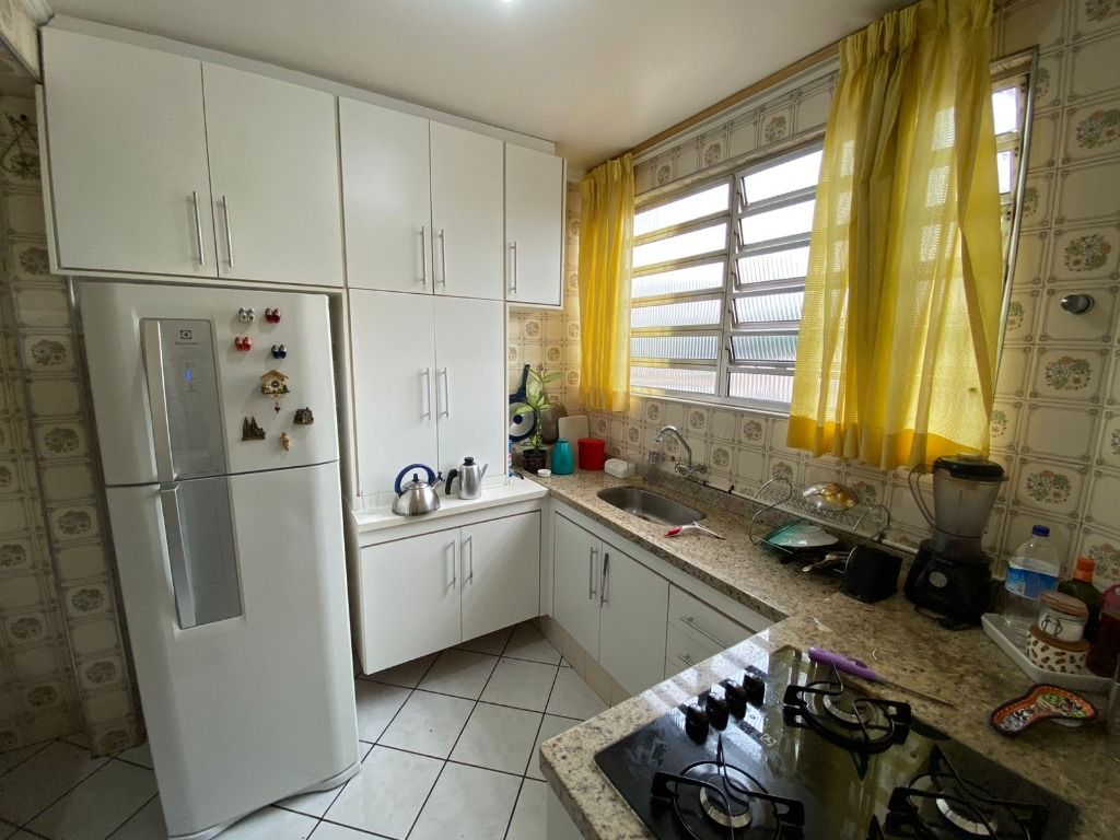 Apartamento à venda com 2 quartos, 70m² - Foto 8