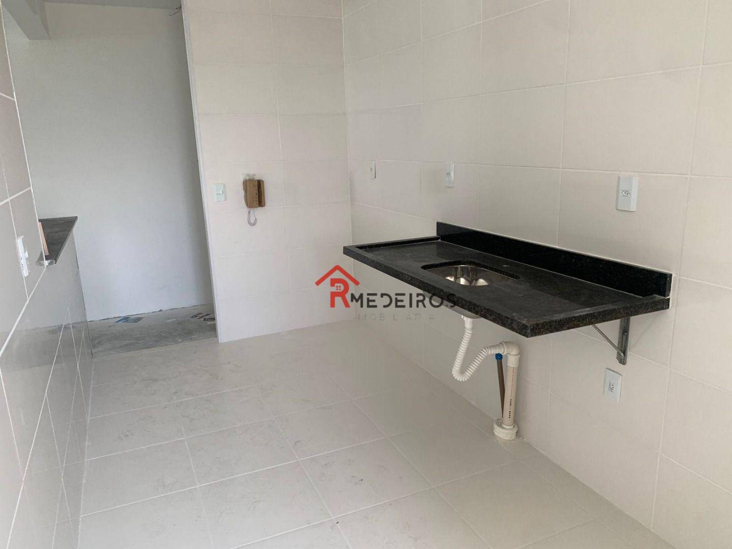 Apartamento à venda com 2 quartos, 80m² - Foto 12