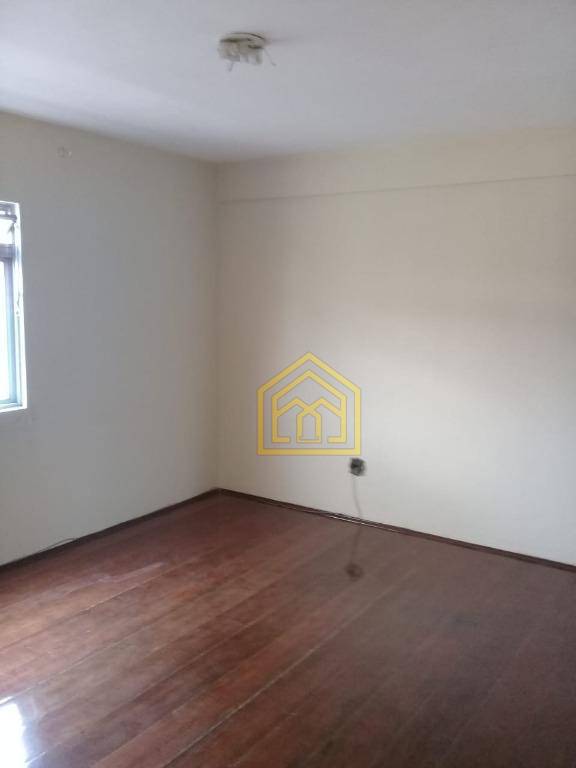 Apartamento à venda com 2 quartos, 60m² - Foto 8