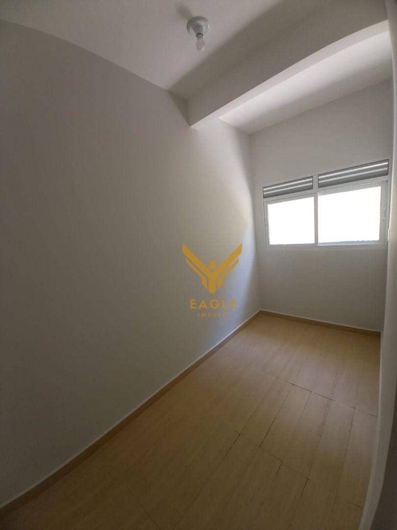 Casa à venda com 2 quartos, 260m² - Foto 19