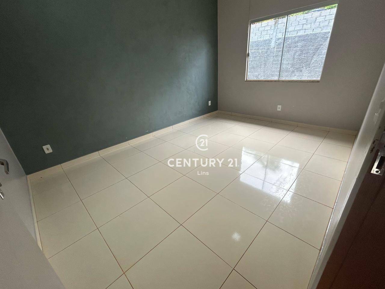 Casa à venda com 3 quartos, 250M2 - Foto 5