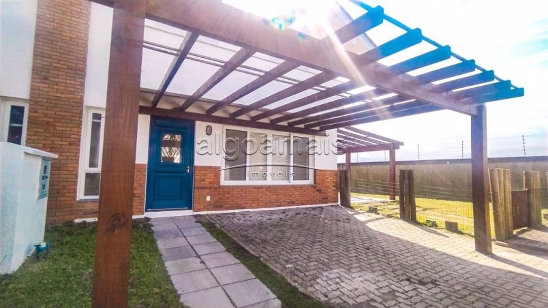 Casa de Condomínio à venda com 3 quartos, 180m² - Foto 2