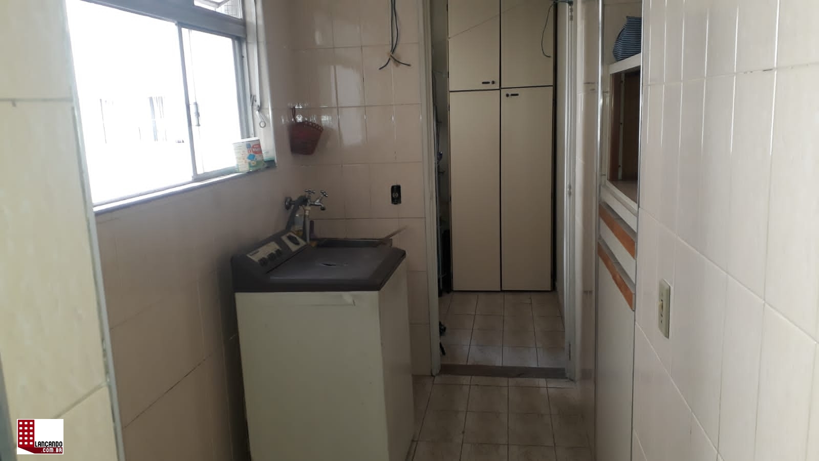 Apartamento à venda com 3 quartos, 90m² - Foto 4