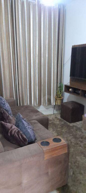 Apartamento à venda com 3 quartos, 86m² - Foto 3