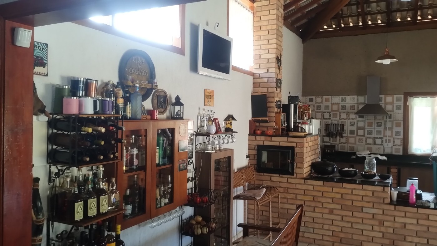 Chácara à venda com 3 quartos, 3200m² - Foto 10