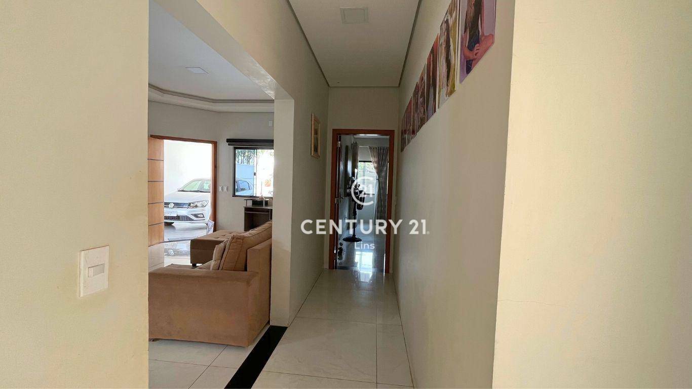 Casa à venda com 3 quartos, 300M2 - Foto 4