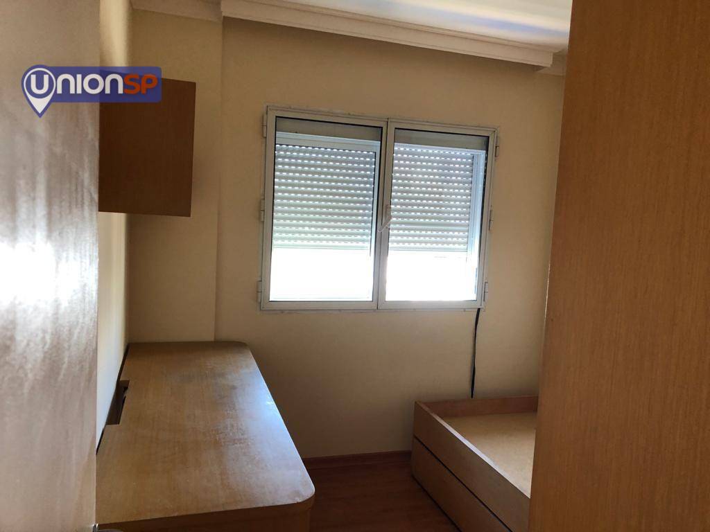 Apartamento à venda com 2 quartos, 63m² - Foto 3