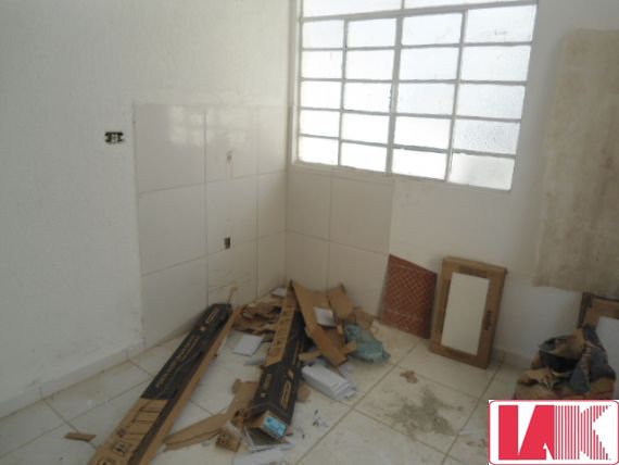 Casa para alugar com 1 quarto, 30m² - Foto 54