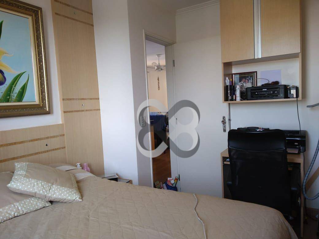 Apartamento à venda com 3 quartos, 69m² - Foto 3